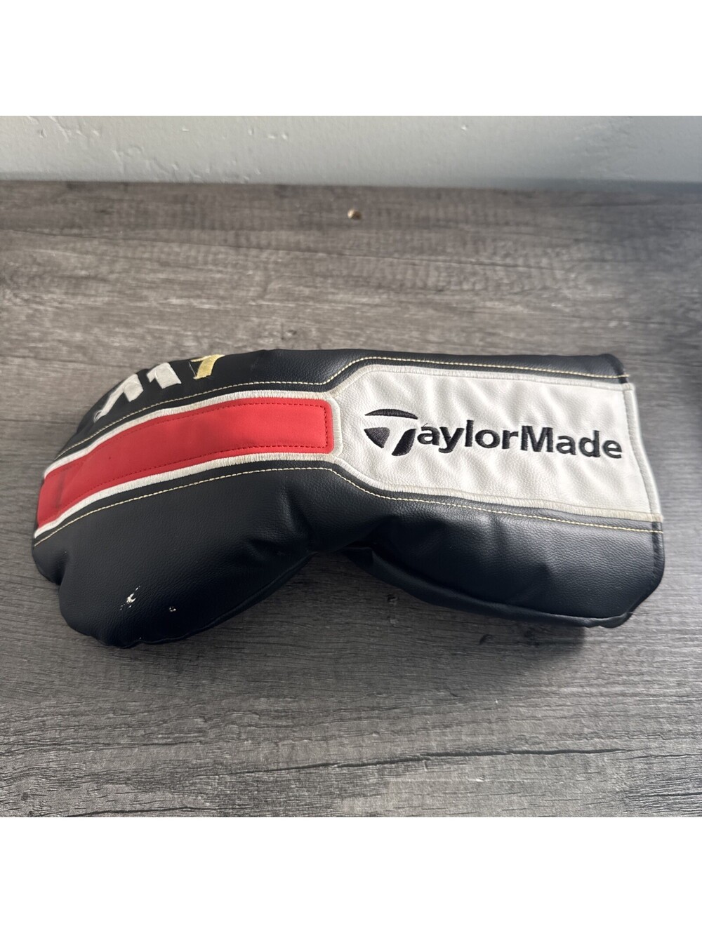 TaylorMade M1 Driver Head Cover Leather Black White Red Padded